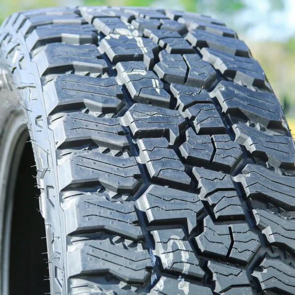 LLANTAS MICKEY THOMPSON BAJA BOSS AT 265/60R18